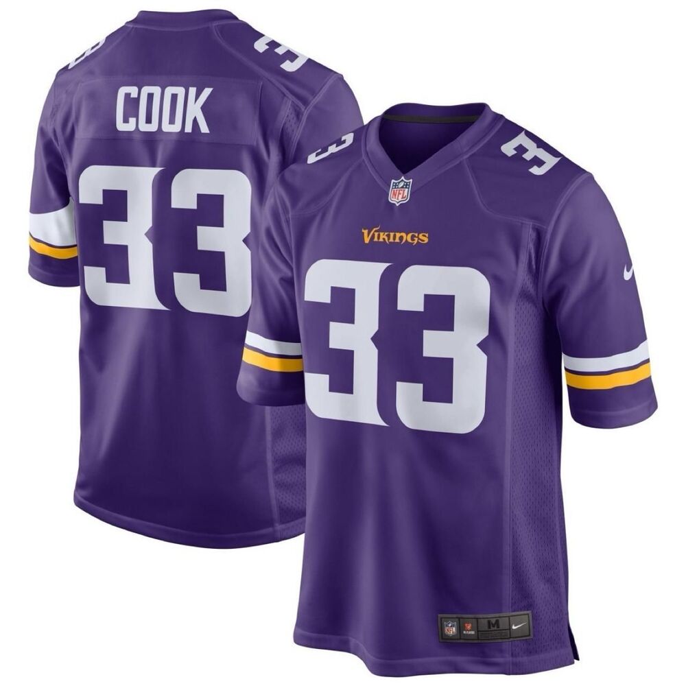 Nike Men's Purple Shirt